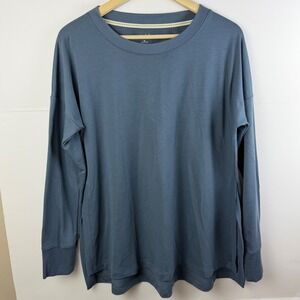 Wonderly Studio Womens Medium Blue Oversized Long Sleeve Top Side Slit Tunic